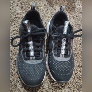 Boys Skechers sneakers size 3.5